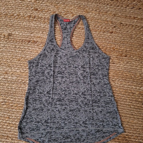 BodyTalk women's sports shirt gray like new, size M