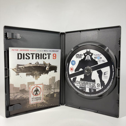 District 9 DVD like new with English subtitles