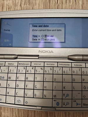 Nokia 9300 Communicator σαν καινούργιο, αυθεντική γερμανική έκδοση QWERTZ, πλήρες πακέτο