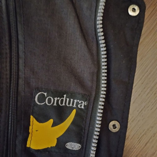 Colori Planet Moto Jacket used with protective inserts