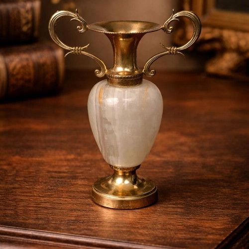 Decorative amphora from brass and onyx like new, 11 cm height