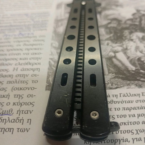 Butterfly comb like new