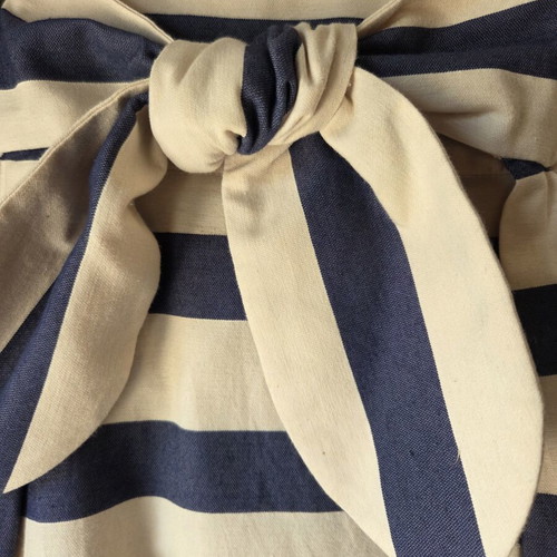 Caramelo cotton skirt like new, size M, white and blue