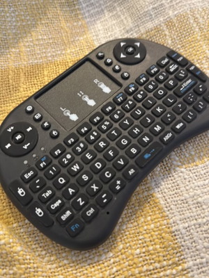 i-JMB WK-008 Mini Wireless Keyboard with Touchpad