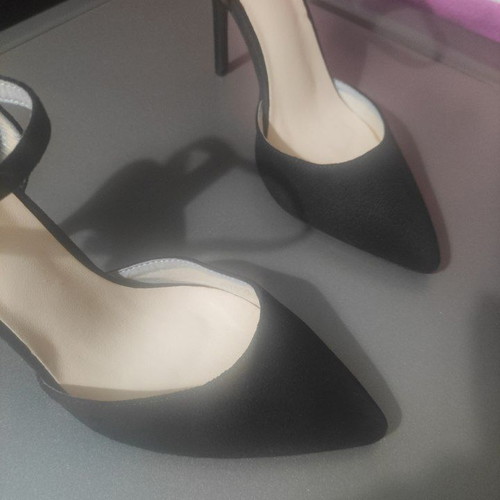 Alta Moda black pumps with ankle strap size 39 like new, 11 cm heel