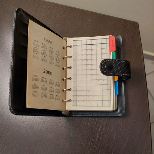 Organizer Agenda 1997 like new vintage
