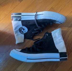 black & white converse 39