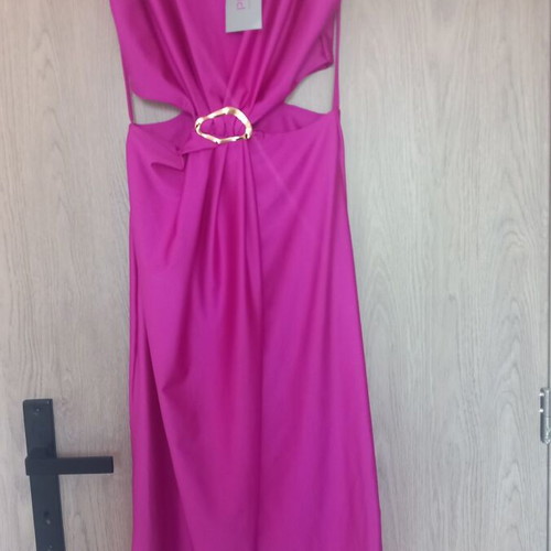 Pin-up fitted dress magenta new with waist cutouts