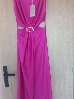 Pin-up fitted dress magenta new with waist cutouts