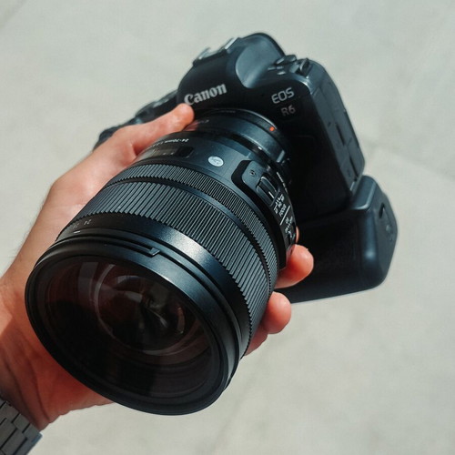 Sigma 24-70mm f/2.8 DG OS HSM Art Standard Zoom Lens for Canon EF Mount like new