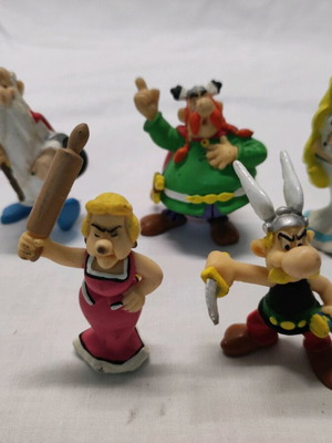 Asterix collectible figures like new set of 5