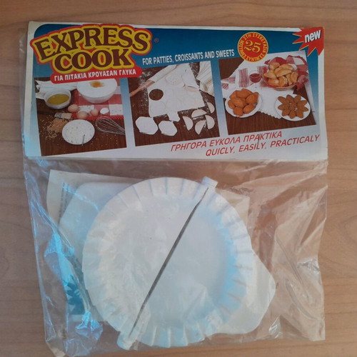 Express Cook dough tool for patties, croissants new with recipe booklet