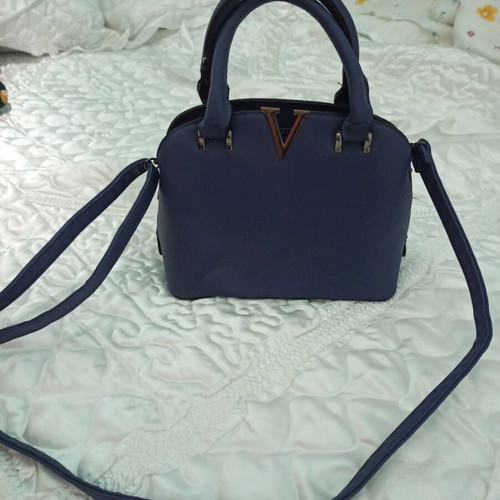 Blue shoulder bag like new with detachable large strap