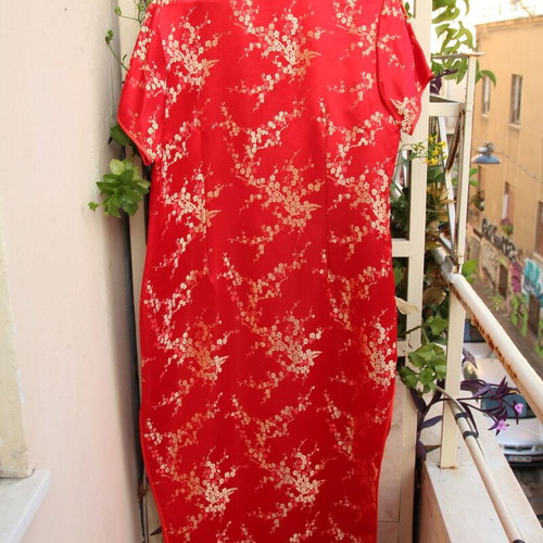 Kimono red and gold new, size XL