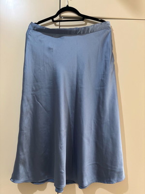 Satin skirt used H&M turquoise XXL