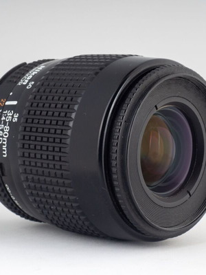 Nikon AF Nikkor 35-80mm f/4-5.6D вариообектив