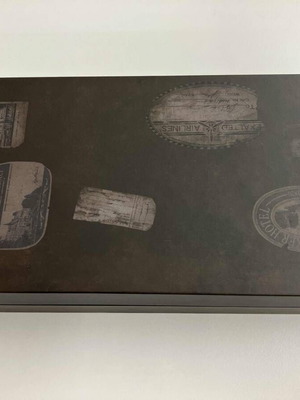 Resident Evil Village Village of Shadows Equipment Miniature Set σαν καινούργιο, Japan Exclusive Collectors Edition