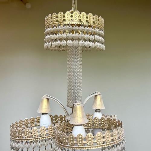 Chandelier used, height 38cm, width 35cm