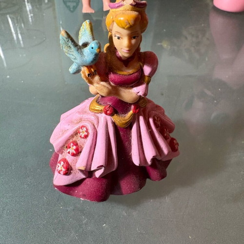 Disney princess figure used in very good condition