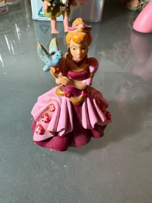 Disney princess figure used in very good condition