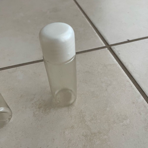 Small plastic bottles like new, pack of about 100 pieces