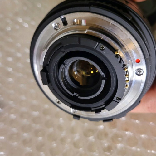 Sigma AF-D zoom lens 100-300mm Nikon mount like new