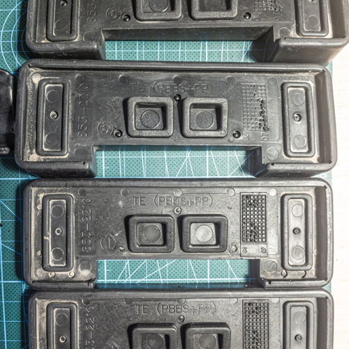 Thule fitting kit used, code 853-2210