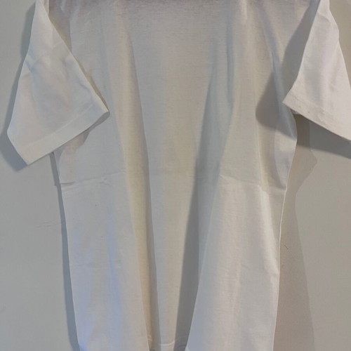 Mako white T-shirt like new, size L
