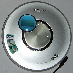 WALKMAN-CD PLAYER  ΜΕ ΨΗΦΙΑΚΗ ΟΘΟΝΗ SONY D-E-J250