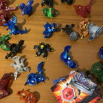 Bakugan big lot 54 Bakugan with gate cards