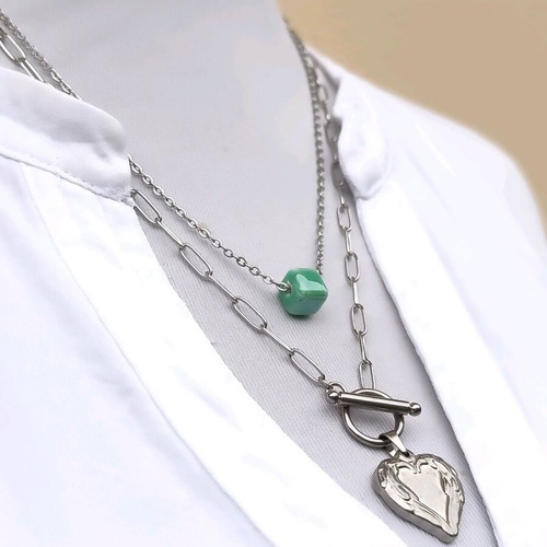 Layered steel necklace with green lime cube & embossed heart / Gift soy candle