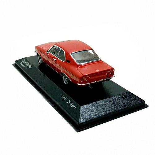 Opel Manta Cardinal Red 1:43 Minichamps diecast model new