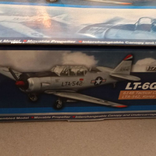 Metal model North American LT-6G Texan new, scale 1:72