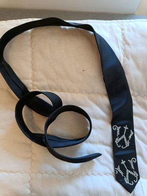 Black tie with W design new