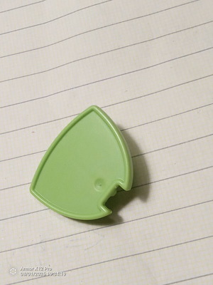 Playmobil green shield accessory like new