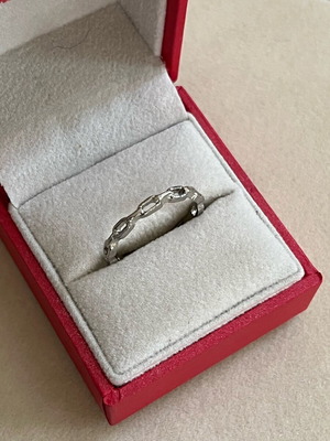 Ring new, unknown material, silver color