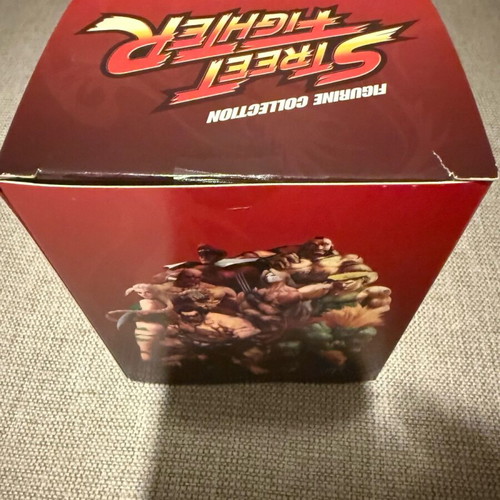 Street Fighter DeAgostini collectible figure new, scale 1:18