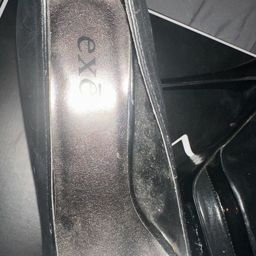 Exe peep toe black leather pumps new with iridescent silver insole