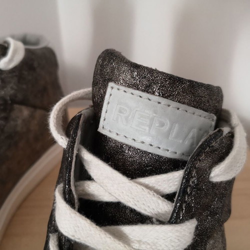 Replay women's silver-white sneakers boots like new, size 38