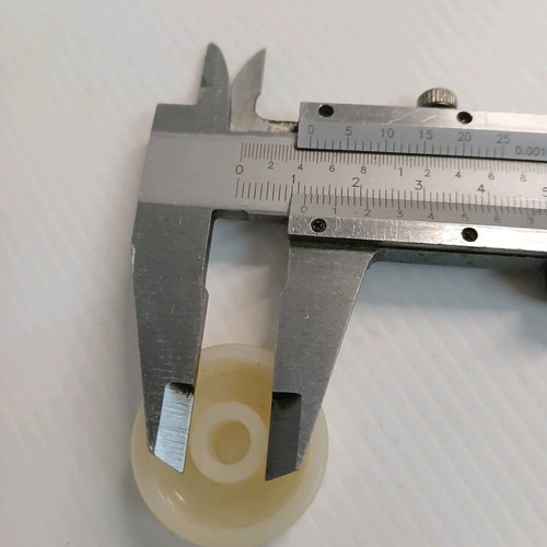 Set of 20 hard plastic parts like new