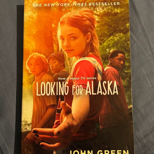 Looking for Alaska book by John Green like new