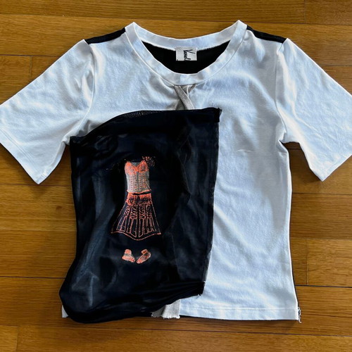 Vassalli vintage t-shirt like new, black and white with beige details