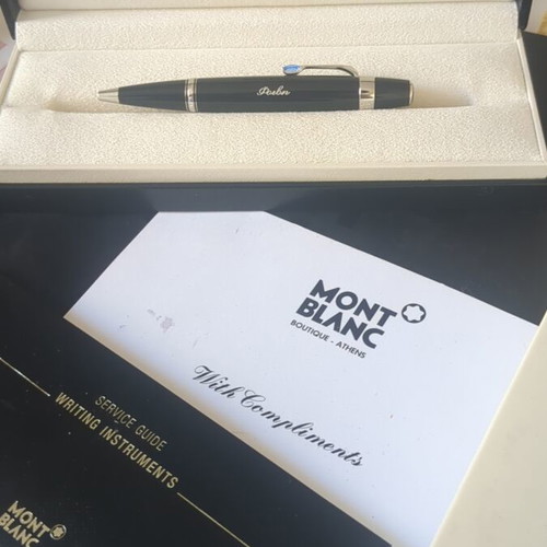 Mont Blanc pen with blue precious stone
