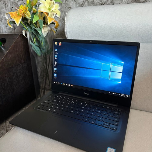 Dell Vostro P92G i5 8265u 256 GB като нов