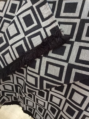 Sofa throw black and white used, rectangular 128x240