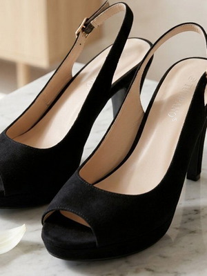 Suede peep toe sandals like new, black, size 37