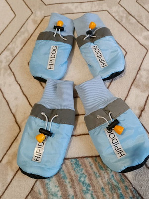 Dog shoes new, size L/XL
