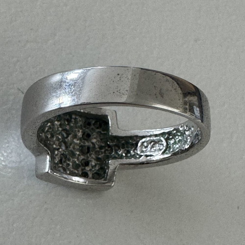 Silver ring 925 with white zircon stones, like new