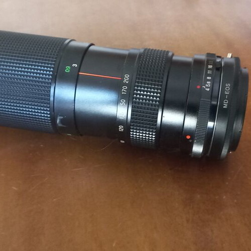 Soligor MD-EOS Telephoto Zoom Lens used, focus 0 to 200m