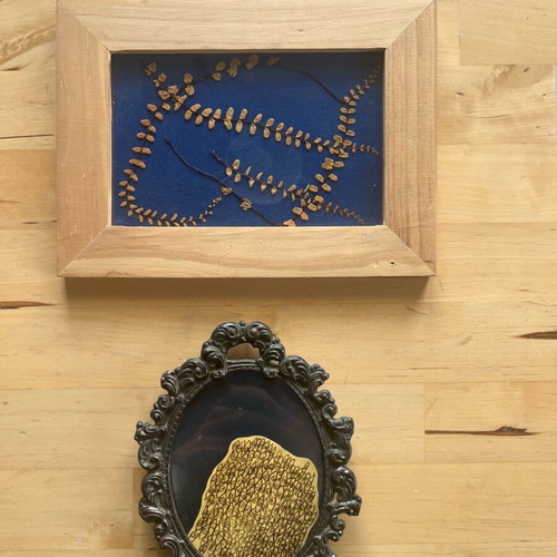 Set of small wooden and metal frames refurbished